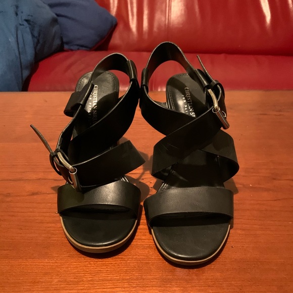 Thick heel, strap heels - Picture 2 of 2